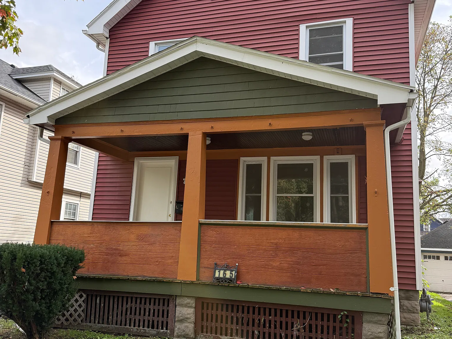 5 bed, $2,000 — Photo 1