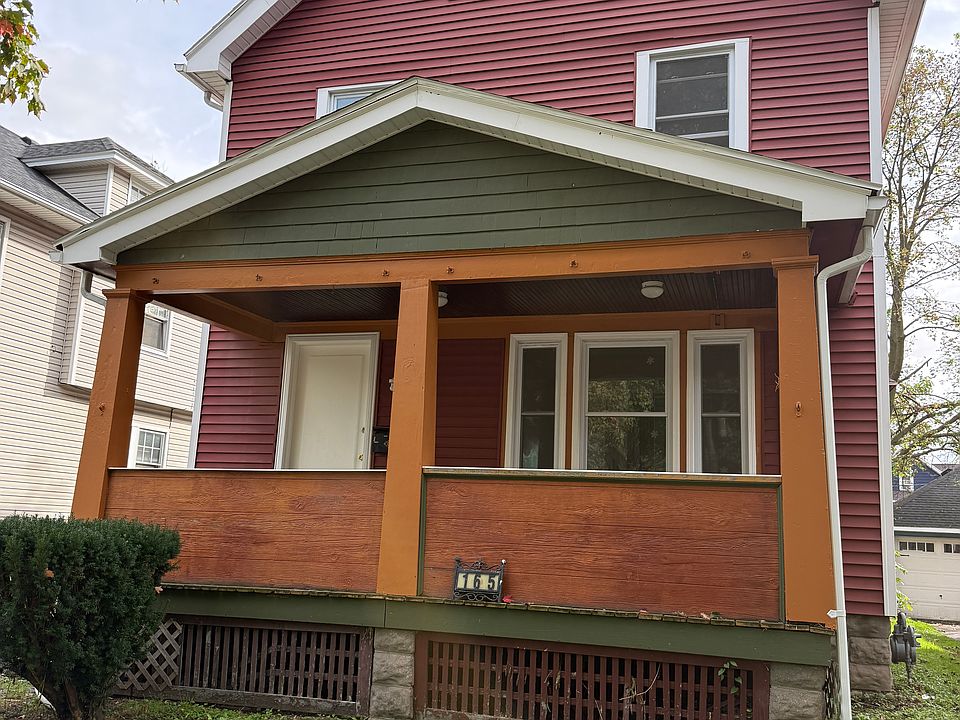 1st image of 165 Spruce Ave