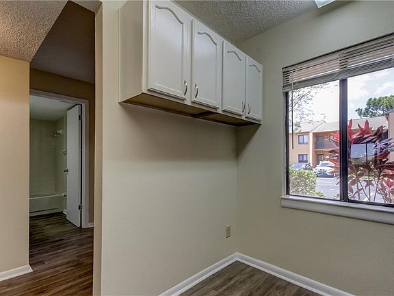 4th image of 2374 Lake Heather Heights Ct