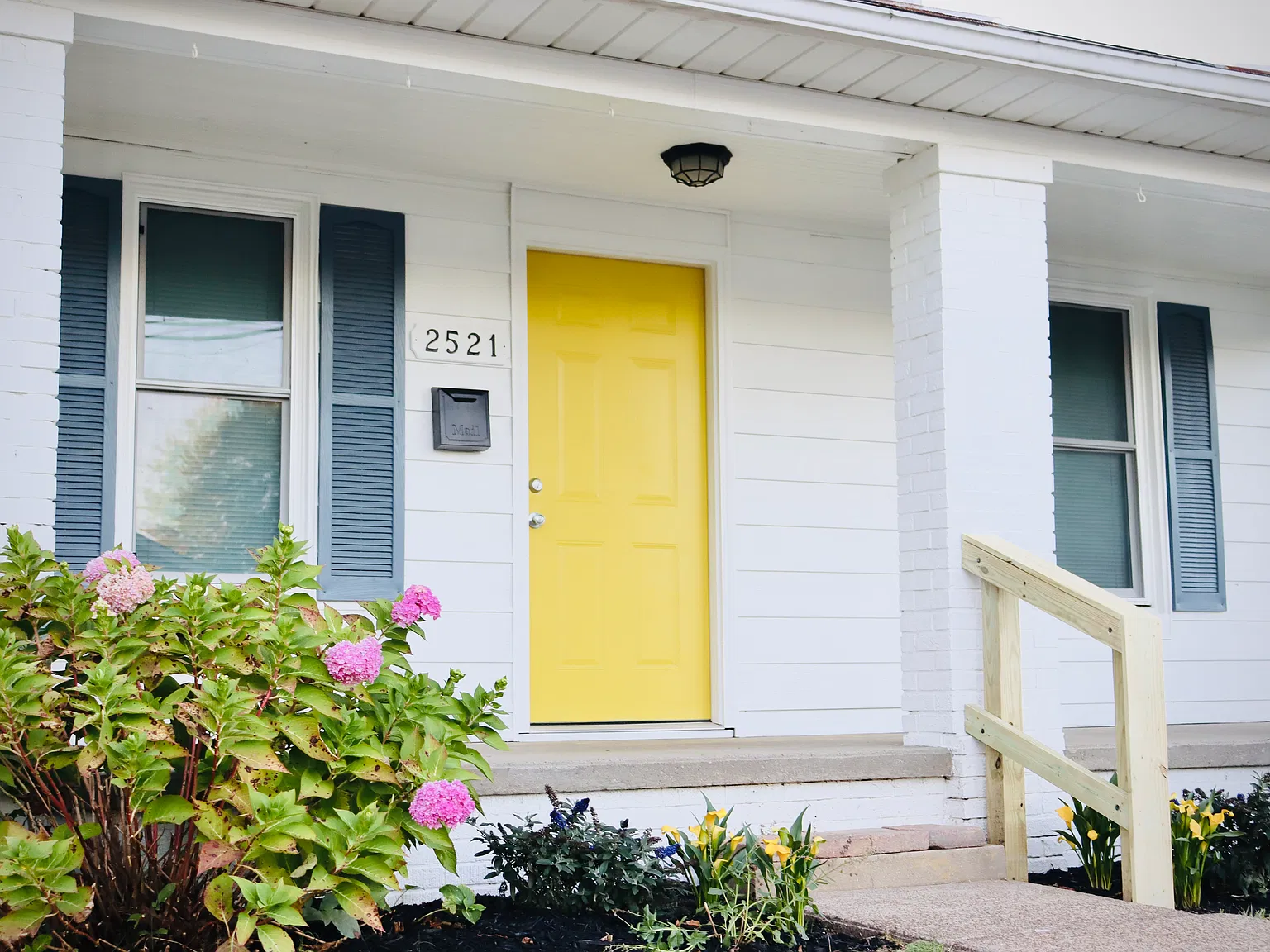 2 bed, 912 sqft, $1,500 — Photo 3