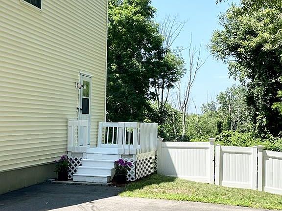 3rd image of 64 Elmwood St