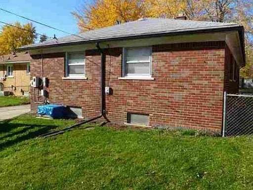 4th image of 27830 Rosebriar St