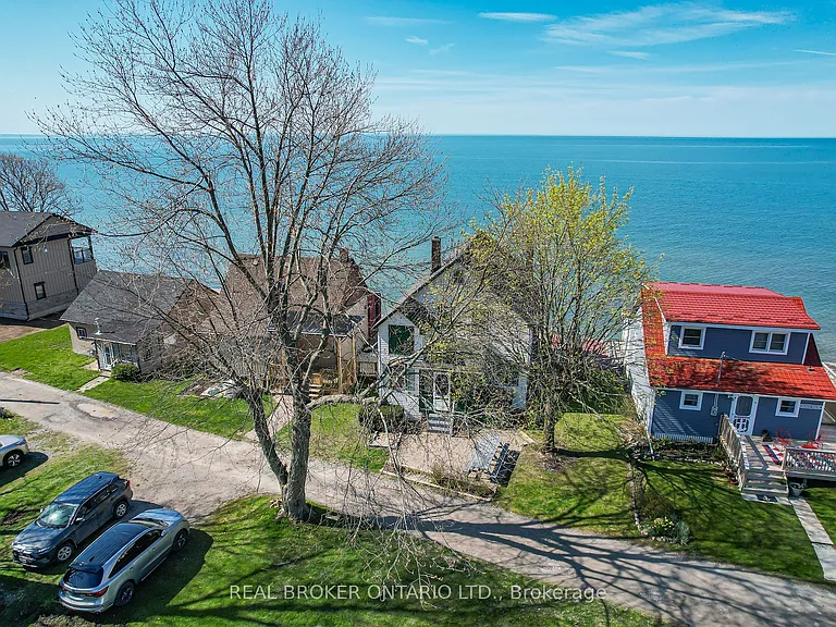 11611 Beach Rd W — Photo 34