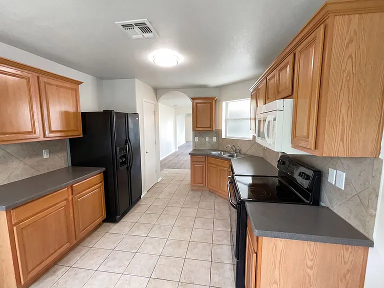 8907 Mission Brk — Photo 2