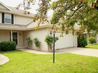 307 Desplaine Rd, De Pere, WI 54115