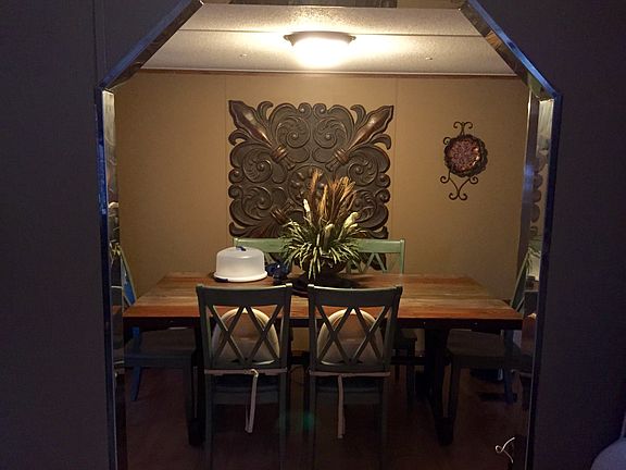 Large eat in kitchen