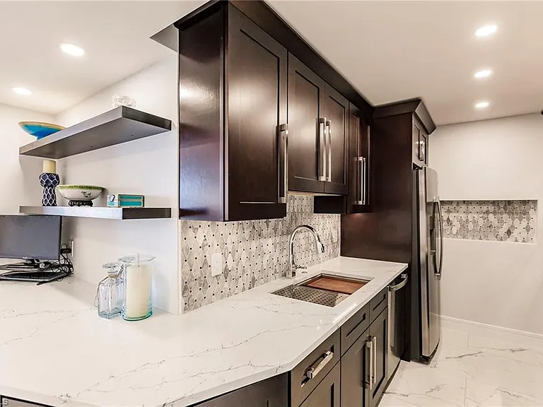 4001 Gulf Shore Blvd N #1104 — Photo 13