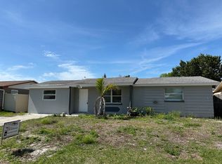 3233 Bainbridge Dr, Holiday, FL 34691