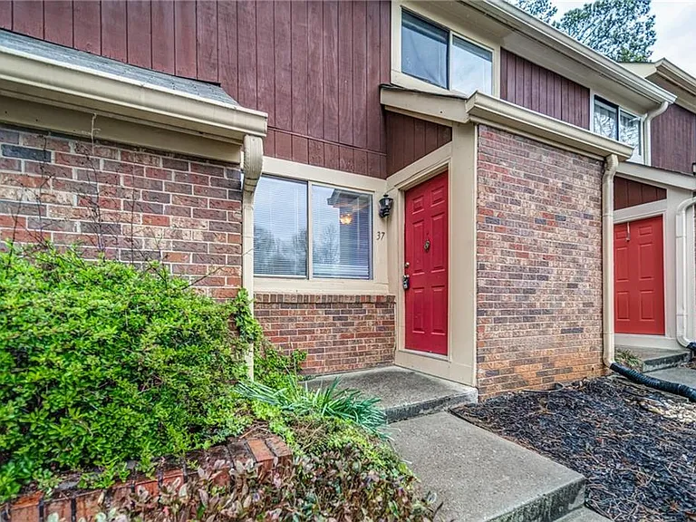37 Country Place Ct — Photo 24