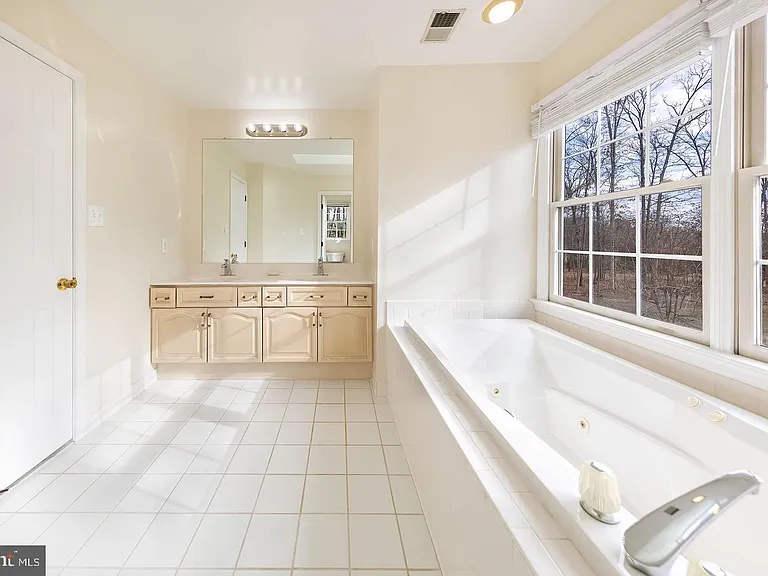 36767 Pelham Ct — Photo 19