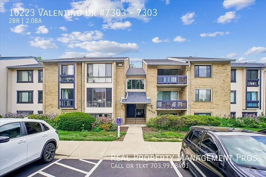 10223 Valentino Dr — Photo 2
