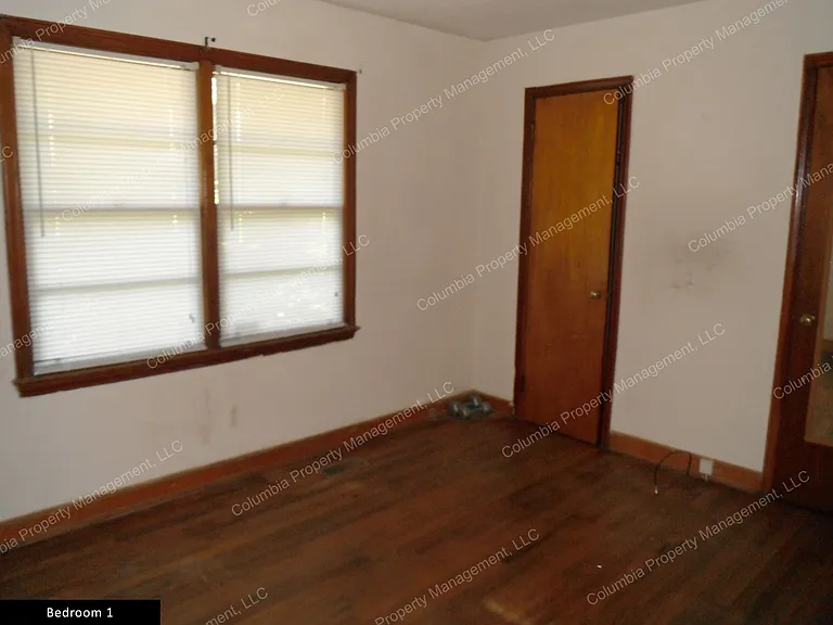 2720 Kennedy St — Photo 7