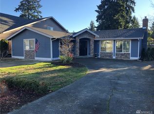 2205 NE 28th St, Seattle, WA 98156