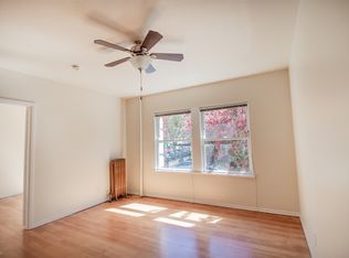 Chesterbury Apartments, Portland, OR 97209