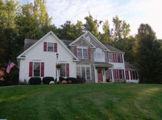 12 Conifer Cir, Honey Brook, PA 19344