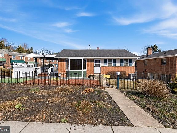 5th image of 723 Braeside Rd