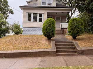 584 River Ave #1, Providence, RI 02908