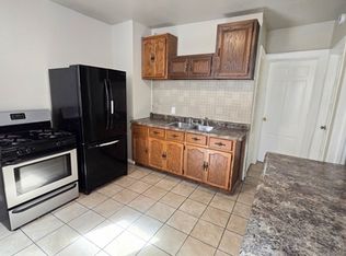 1446 N 37th St, Milwaukee, WI 53208