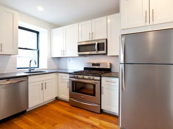 9 East 118th Street image 1 of 8