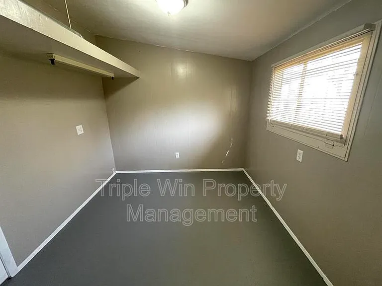 410 Ridge Dr — Photo 23