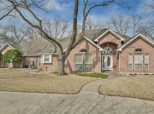 5606 Flagstick Dr, Granbury, TX 76049