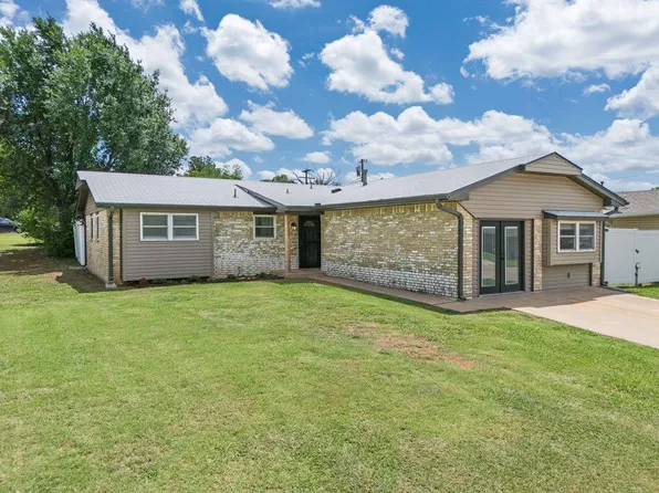 2105 N Tucker Ave, Shawnee, OK 74804
