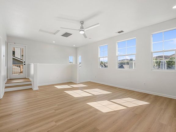 5th image of 4244 Rose Arbor Way