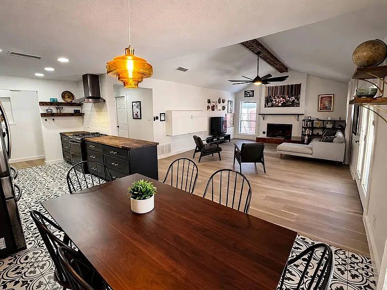 4806 Wind River Rd — Photo 14