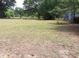 220 Strangi Ave, Biloxi, MS 39530