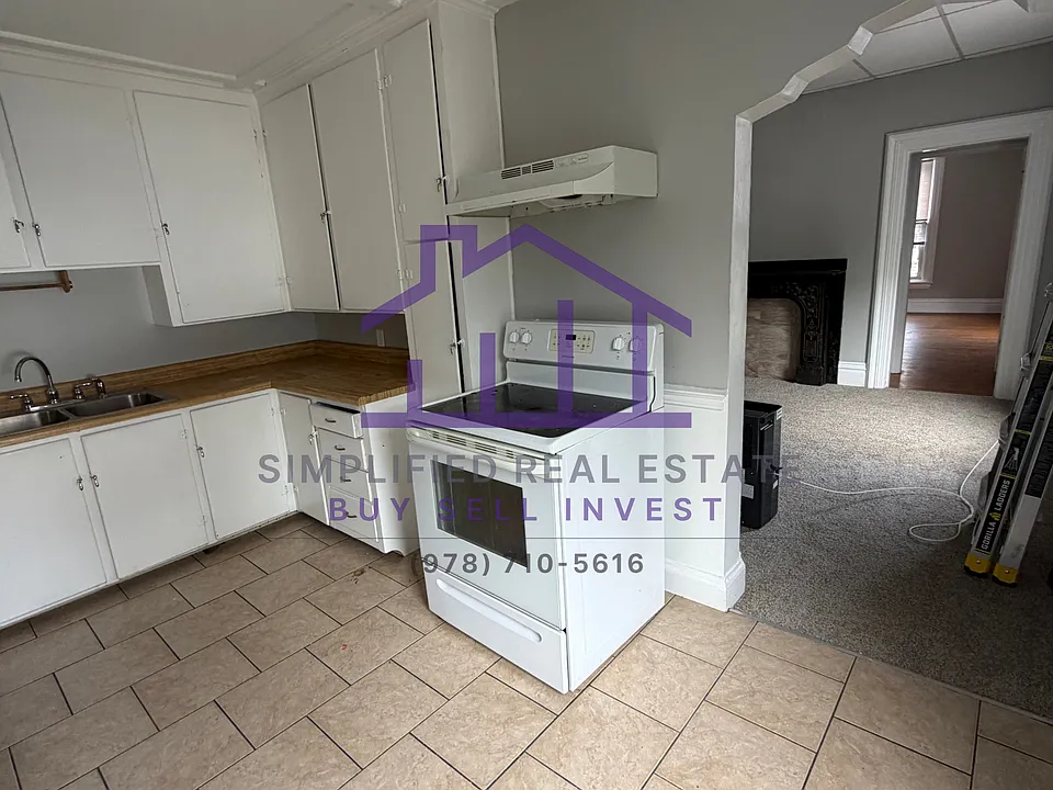 18 Laurel Ave #4