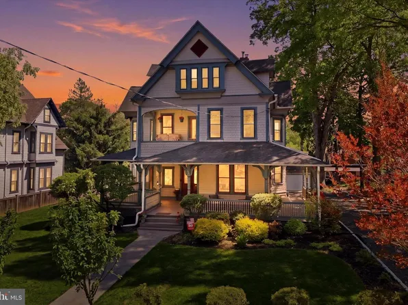 126 Woodland Rd, Wyncote, PA 19095