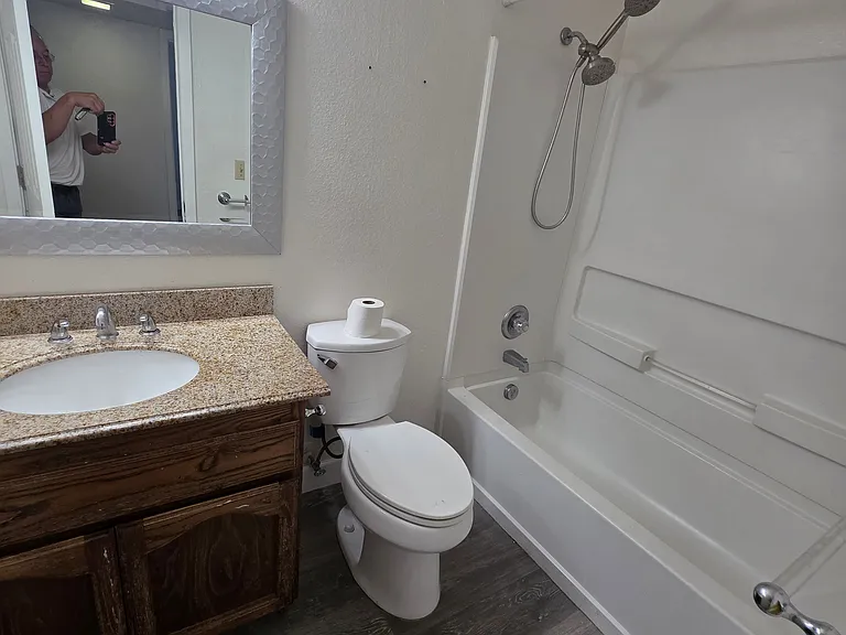 6835 Barbara Lee Cir — Photo 11