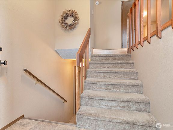 3rd image of 505 Mulberry Road