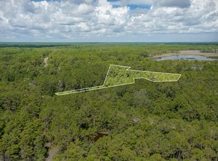 5 Kal Ln, Carrabelle, FL 32322