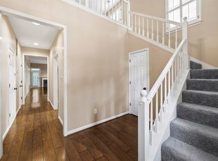 2052 Stone Brook Dr, Birmingham, AL 35242