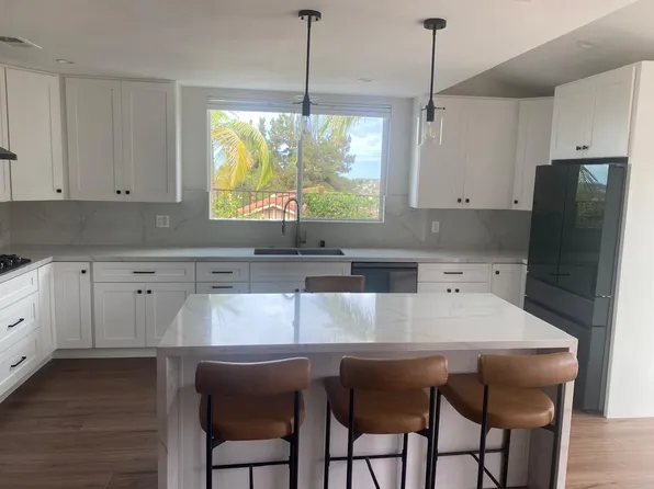 7918 Avenida Diestro, Carlsbad, CA 92009