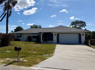 122 Roosevelt Ave, Lehigh Acres, FL 33936