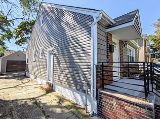 14311 257th St, Rosedale, NY 11422