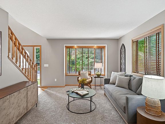 4th image of 1206 Kensington Way