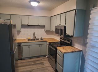 1903 Beechtree Ct UNIT 26, Charlotte, NC 28210