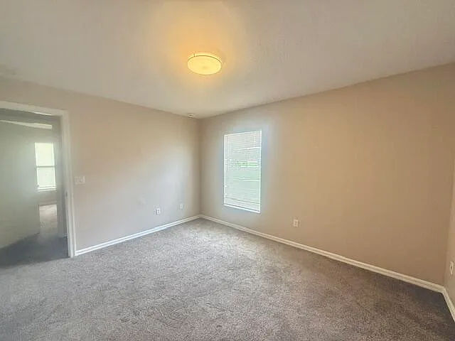 530 SW Butler Ave — Photo 16
