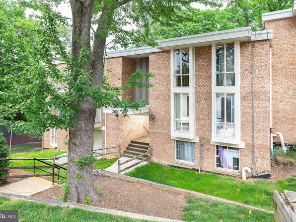 2616 Fort Farnsworth Rd #247, Alexandria, VA 22303