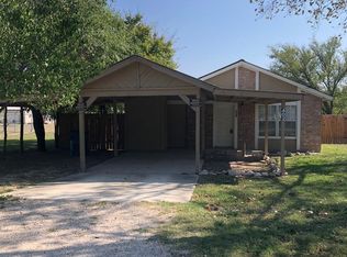 402 N 12th St, Junction, TX 76849