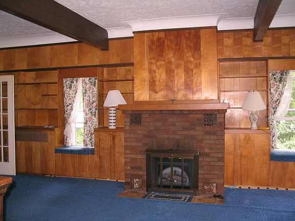 4th image of 505 Peninsular Ave