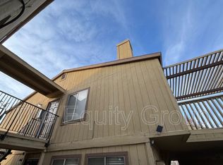 4052 W Meadow Ave, Visalia, CA 93277