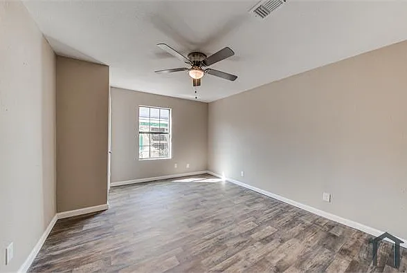 142 Sargent St — Photo 16