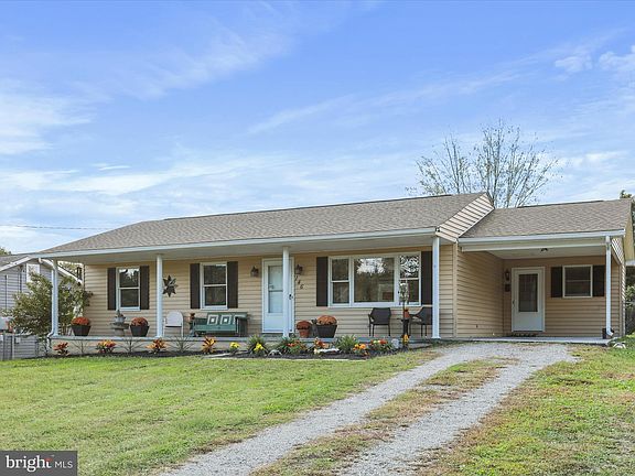 5th image of 146 Sunshine Dr