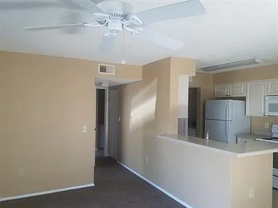1222 Bermuda Lakes Ln #104 — Photo 5