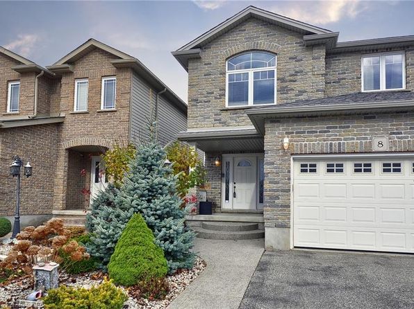 8 Lockwood St, Cambridge, ON N1P 0A5