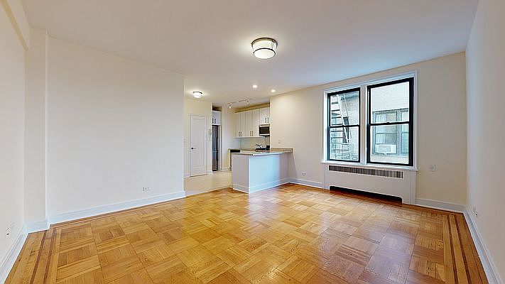 1st image of 185 Claremont Ave APT 4A